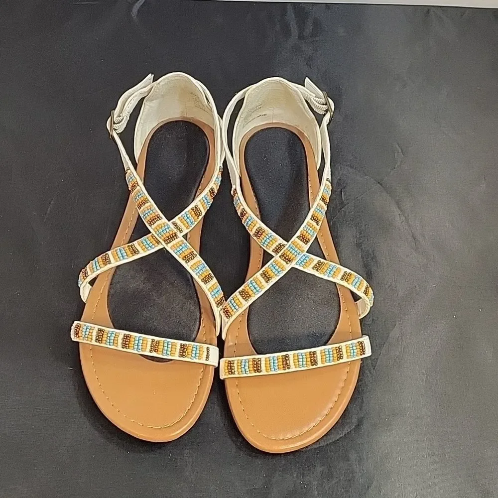 BEADED LEATHER UPPER CRISSCROSS STRAP BACK ANKLE BUCKLE STRAP CLOSURE SANDAL